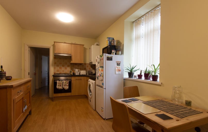 Richmond Road, Plasnewydd, Cardiff - Image 1